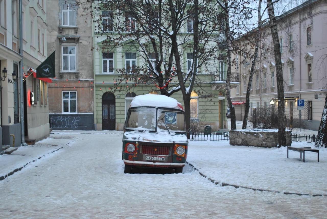 Vip Apartment Ploscha Rynok Lviv Kültér fotó