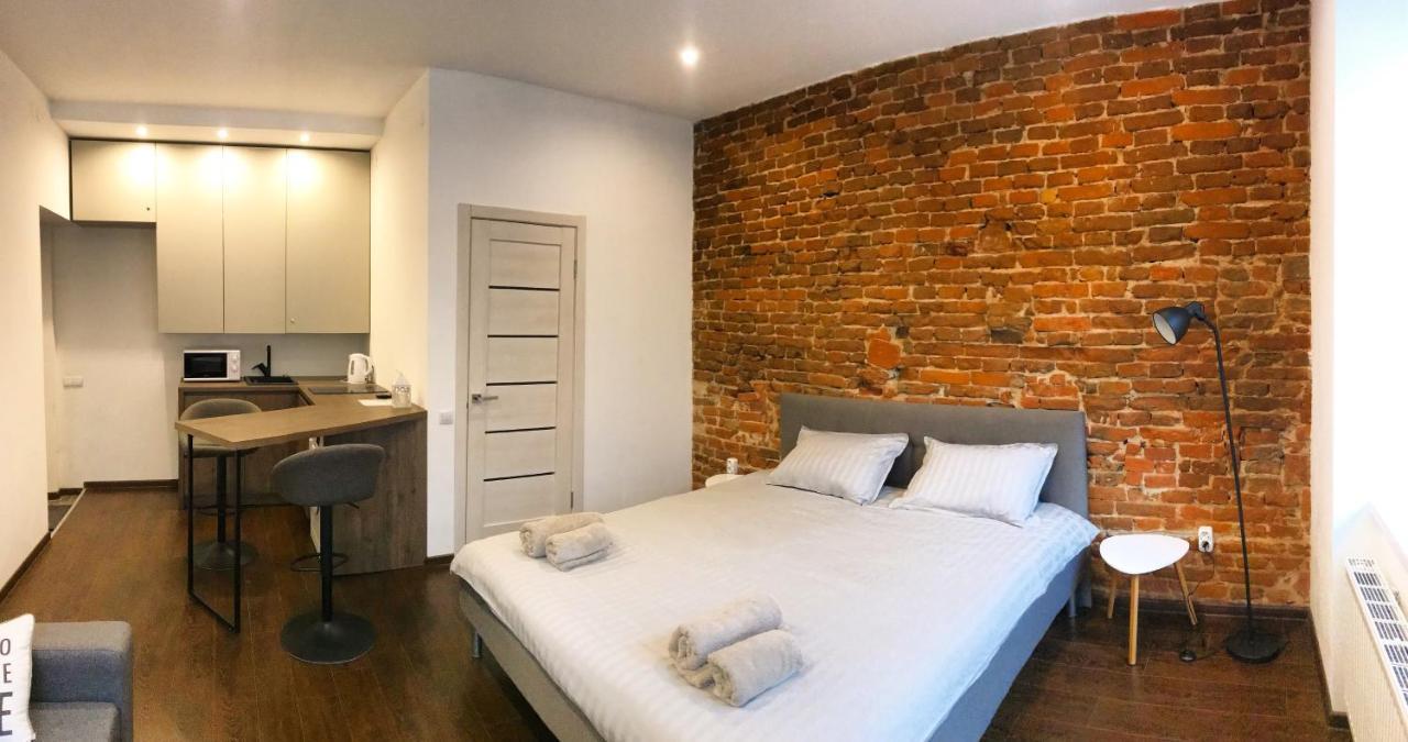 Vip Apartment Ploscha Rynok Lviv Kültér fotó